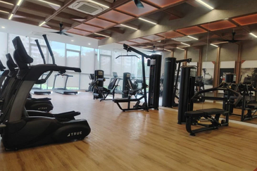 Savvy @ Riana Dutamas