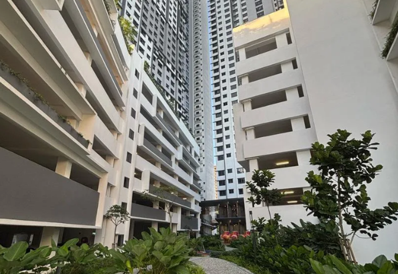 Savvy @ Riana Dutamas *