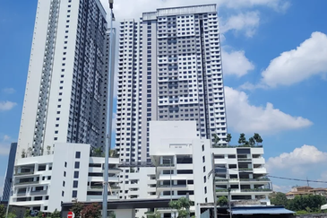 Savvy @ Riana Dutamas