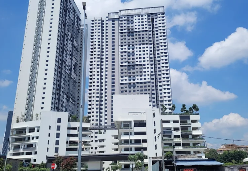 Savvy @ Riana Dutamas *