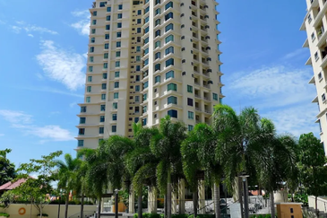 Desa ParkCity (Nadia Parkfront Condominium)