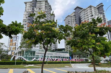 Maisson @ Platinum Apartment