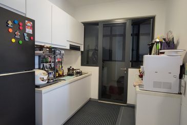 United Point Residence (Residensi Bersepadu)