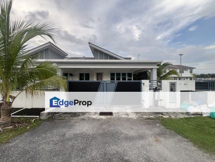 SEMI-D SINGLE STOREY Taman Desa Salak Pekerti Sepang Untuk Di Jual, Selangor, Sepang