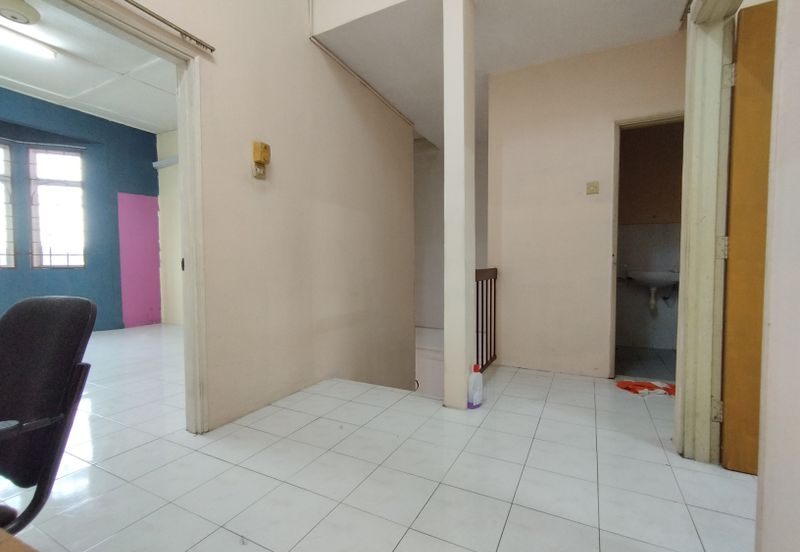 Renovated and Extended 2-Storey Taman Sri Damar, Mantin, Negeri Sembilan For Sales