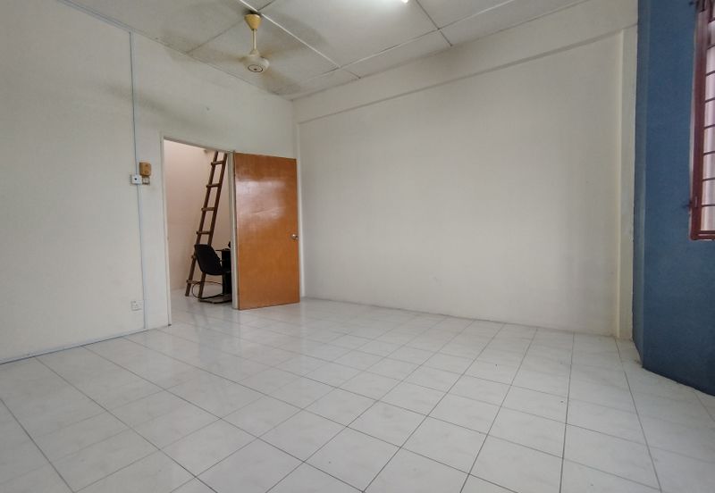 Renovated and Extended 2-Storey Taman Sri Damar, Mantin, Negeri Sembilan For Sales