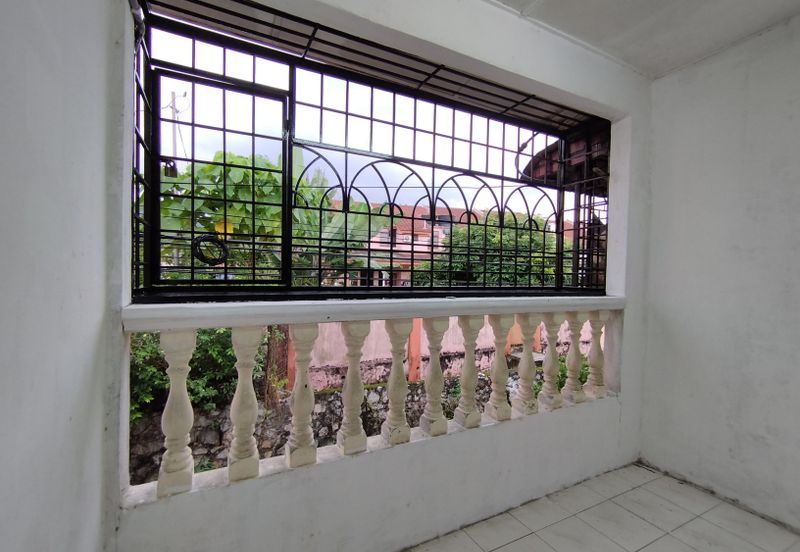 Renovated and Extended 2-Storey Taman Sri Damar, Mantin, Negeri Sembilan For Sales