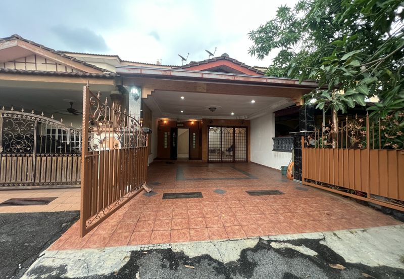 Renovated and Extended 2-Storey Taman Sri Damar, Mantin, Negeri Sembilan For Sales