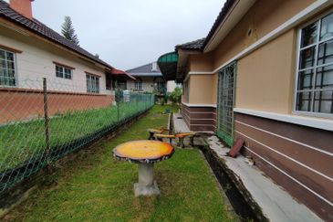 TAMAN LAVENDER HEIGHTS (SENAWANG)