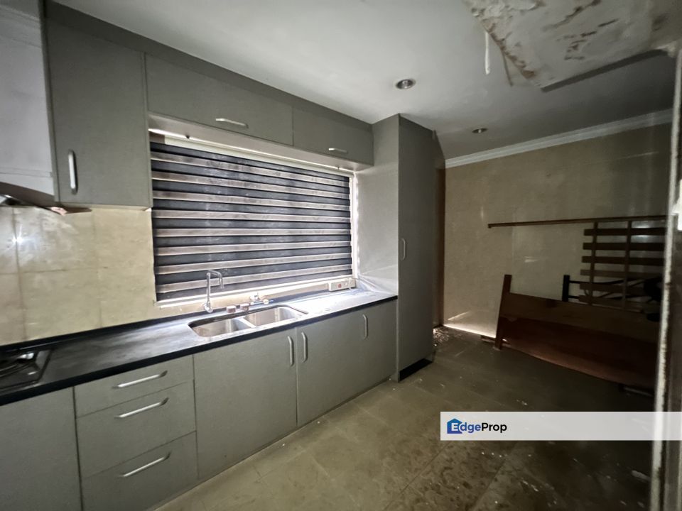 SEKSYEN 8 BANDAR BARU BANGI 2 STOREY TERRACE HOUSE FOR SALES, Selangor, Bangi