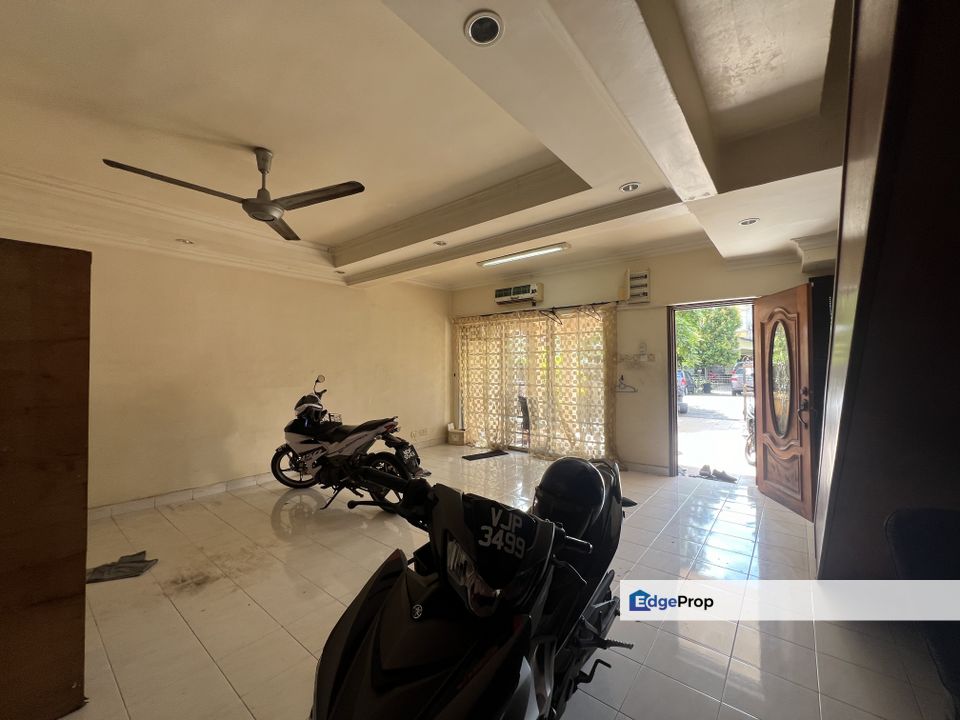 SEKSYEN 8 BANDAR BARU BANGI 2 STOREY TERRACE HOUSE FOR SALES, Selangor, Bangi