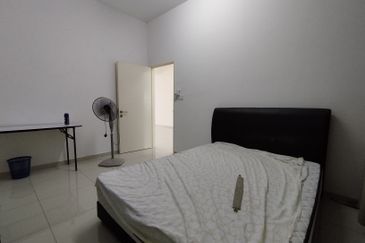 HIJAYU 3B @ BANDAR SRI SENDAYAN