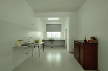 HIJAYU 3B @ BANDAR SRI SENDAYAN