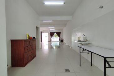 HIJAYU 3B @ BANDAR SRI SENDAYAN