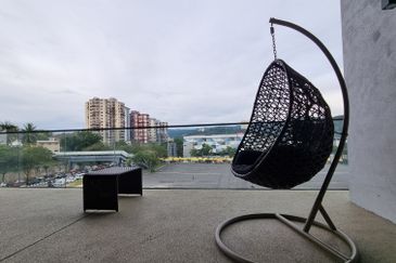 The Valleys @ SkySierra