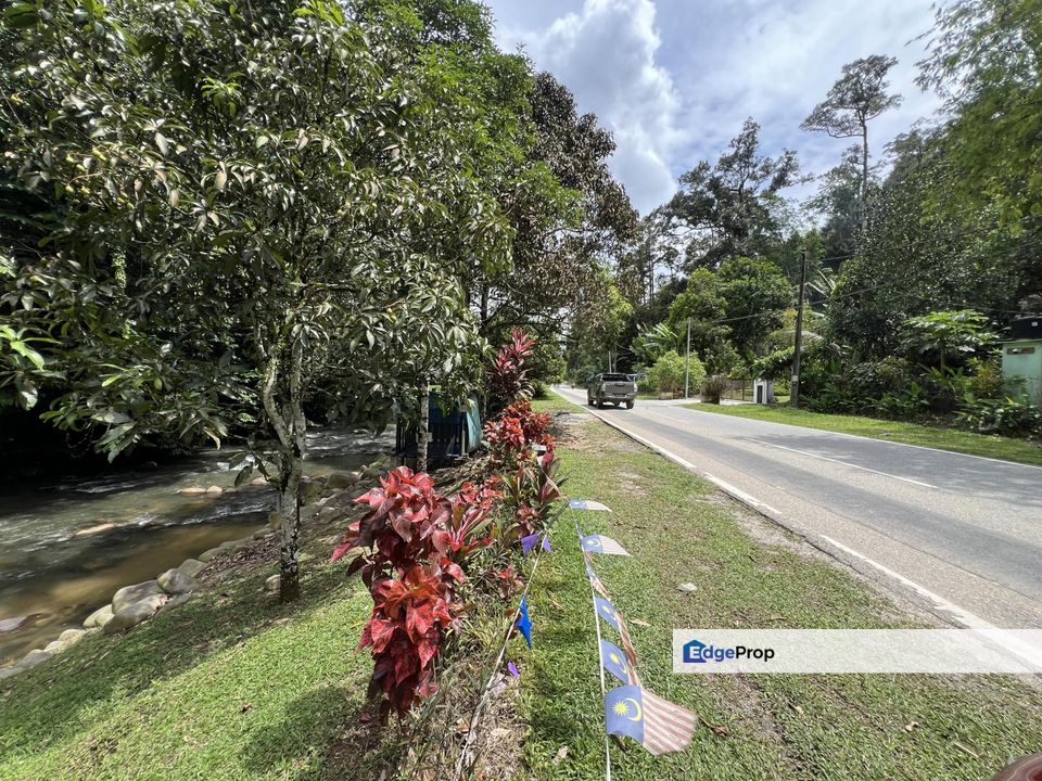Hulu Langat Kg Lubok Manggis Tanah 4 Ekar Tepi Sungai  [Tepi Jalan Utama!]  Untuk Dijual, Selangor, Hulu Langat