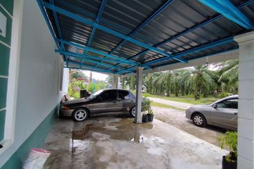 Kampung Bukit Cherakah Jaya