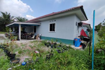 Kampung Bukit Cherakah Jaya