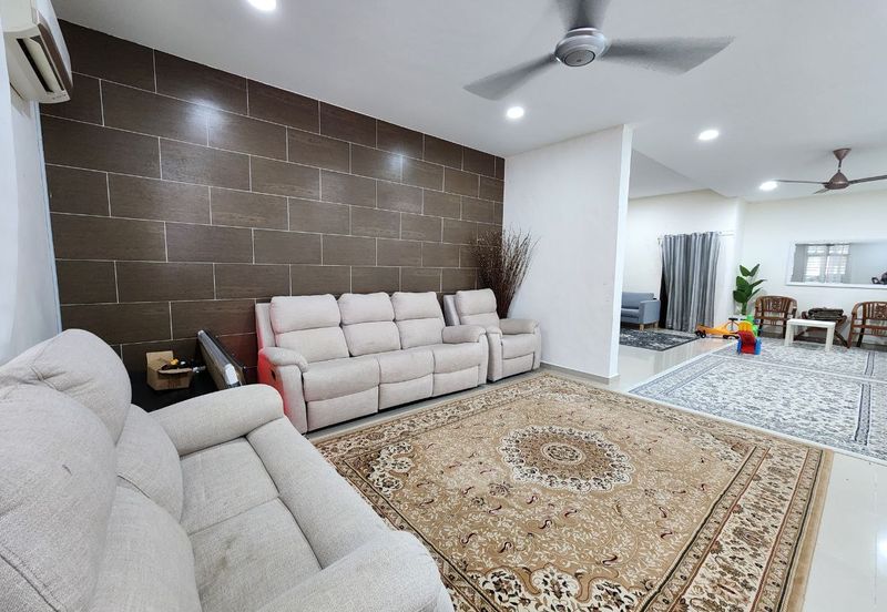 Desa Pinggiran Putra