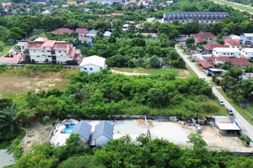 Kampung Seri Aman Luar