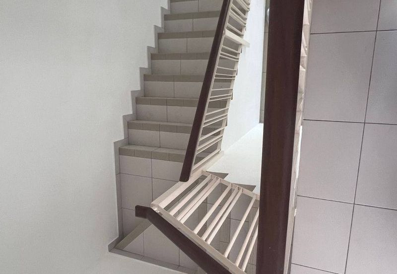 Banyas @ Setia EcoHill 2