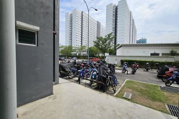 Simfoni Apartment @ Eco Majestic (Rumah Selangorku)