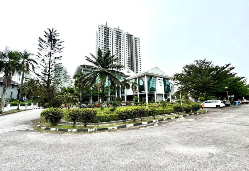 6 sty building with 3.39 acre land Beside LDP, Kelana Jaya For Rent