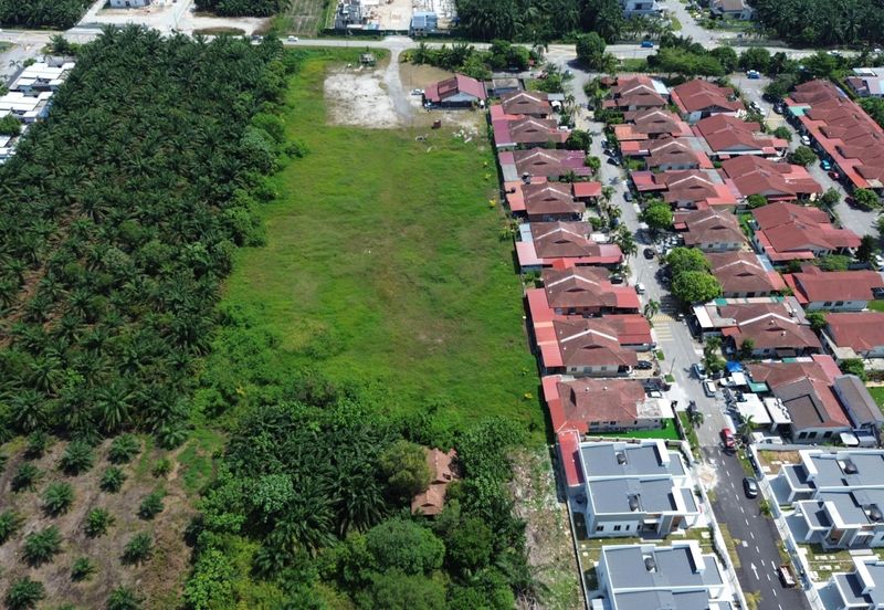 Kampung Bukit Kemandol