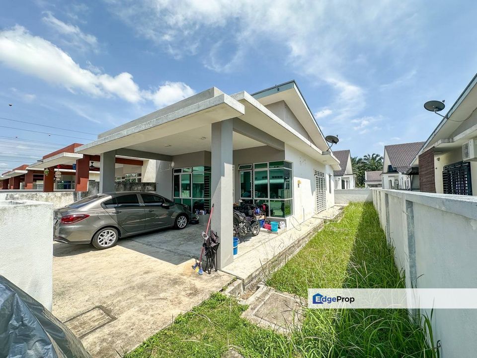 Taman Langat Utama 1 Storey Semi D MURAH untuk Dijual, Selangor, Banting