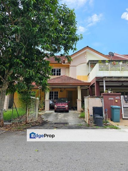Double Storey Terrace House Seksyen 3 Tambahan Bandar Baru Bangi, Selangor, Bangi