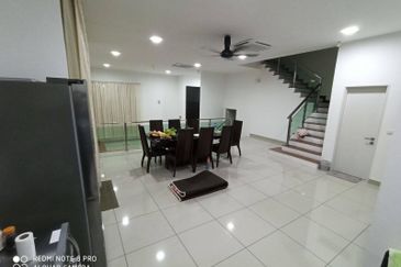 Clover Garden Residences