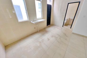 Bangi Avenue 3, Seksyen 7