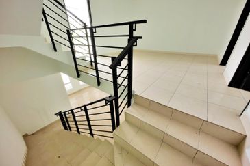 Bangi Avenue 3, Seksyen 7