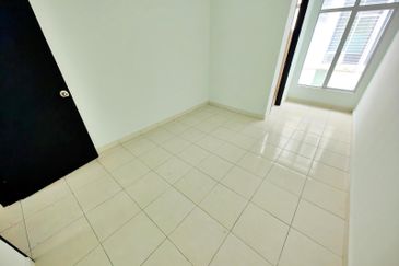 Bangi Avenue 3, Seksyen 7