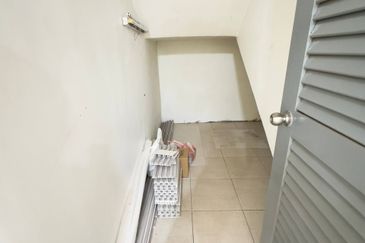 Jalan Suakasih @ Tun Hussein Onn