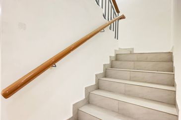 Jalan Suakasih @ Tun Hussein Onn