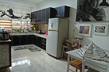 Taman Mawar, Bandar Baru Salak Tinggi