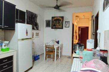 Taman Mawar, Bandar Baru Salak Tinggi