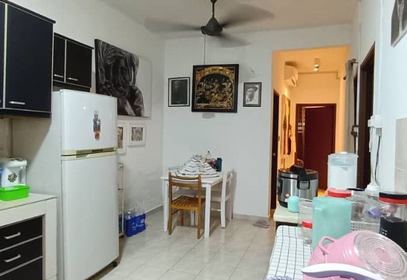 Taman Mawar, Bandar Baru Salak Tinggi