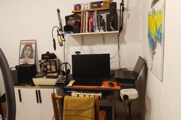 Taman Mawar, Bandar Baru Salak Tinggi