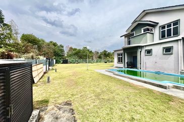 Bandar Baru Salak Tinggi