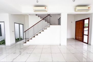 Parkfield Residences, Tropicana Heights