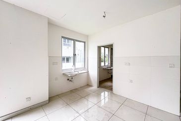 Parkfield Residences, Tropicana Heights