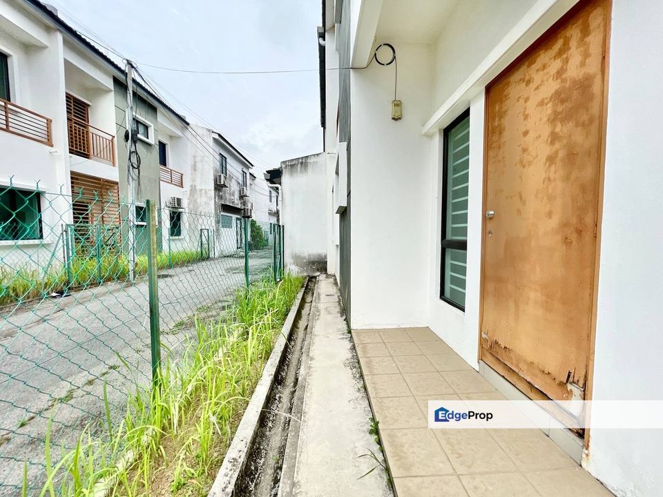 END LOT MURAH | DOUBLE STOREY @ TAMAN SAUJANA KLIA, SEPANG, Selangor, Sepang
