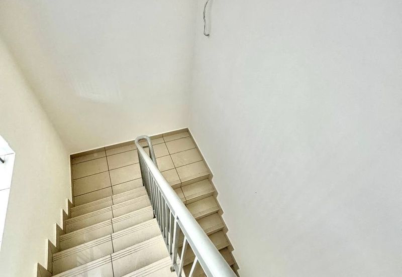 Taman Jenderam Idaman