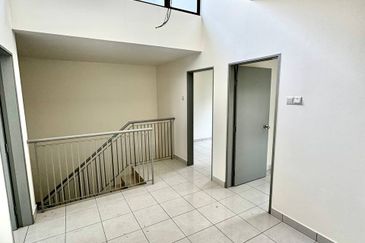 Taman Jenderam Idaman