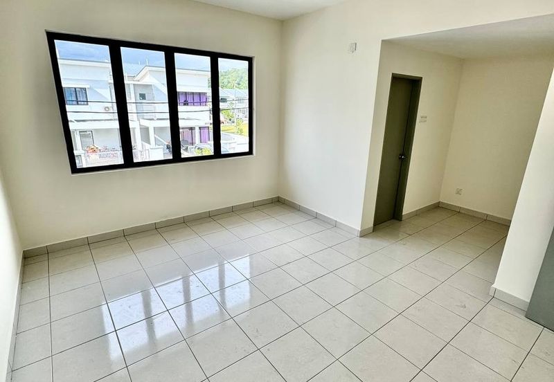 Taman Jenderam Idaman