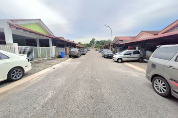 Kampung Jalan Kebun