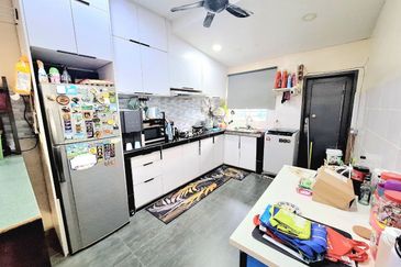 Seksyen 30, Shah Alam