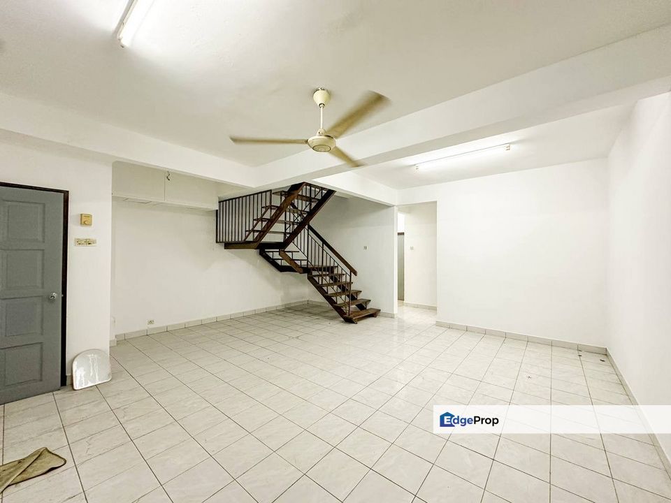 Seksyen 8 Bangi 2 Storey Terrace MURAH untuk Dijual, Selangor, Bangi